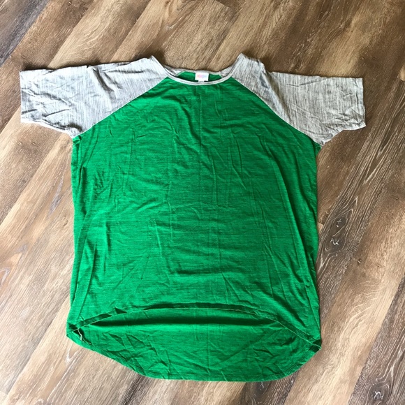 LuLaRoe Tops - LuLaRoe Irma top 2XL